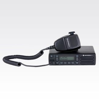 XiR M3688 字母数字显屏车载台